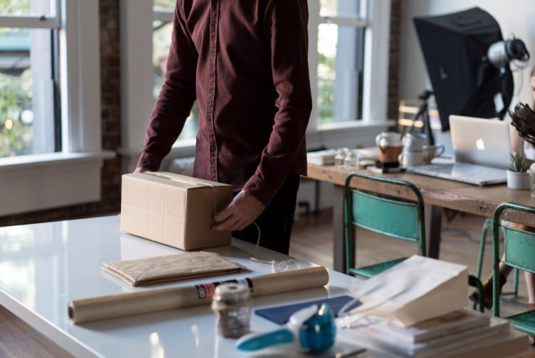 International Package Forwarding with Ship7  – Review